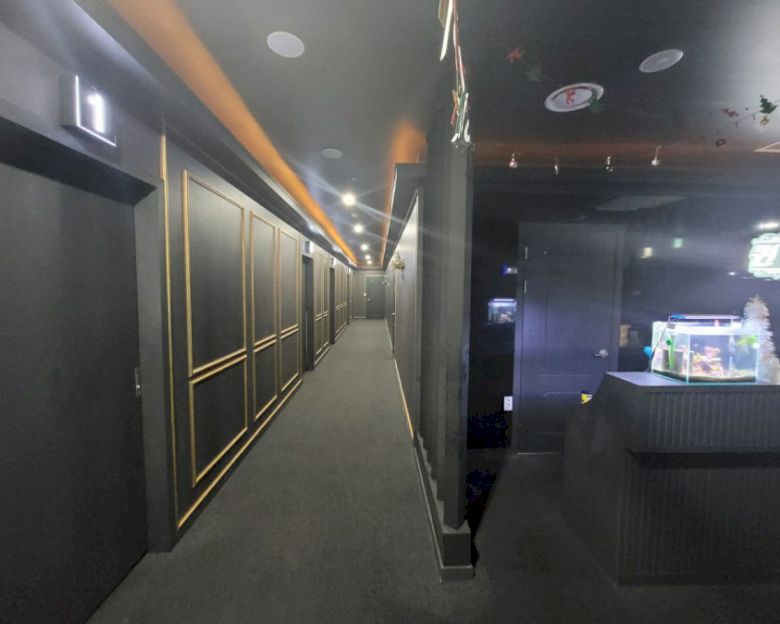 스웨디시 관리 전문 마사지 매장 퀸테라피 내부 공간