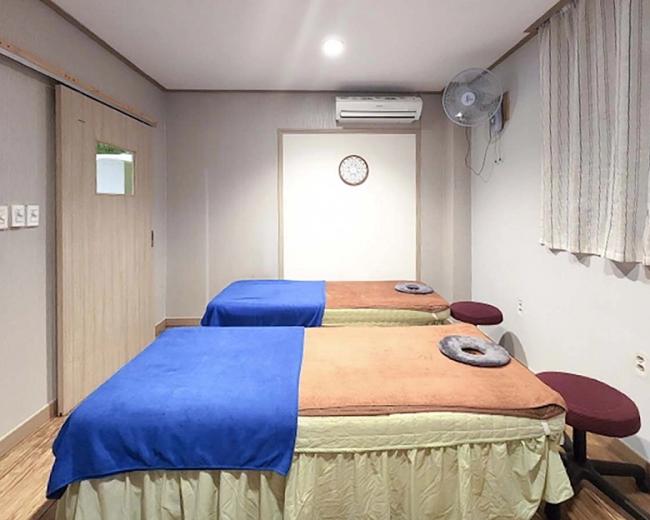 한국마사지 관리 전문 마사지 매장 힐링존아로마 내부 공간