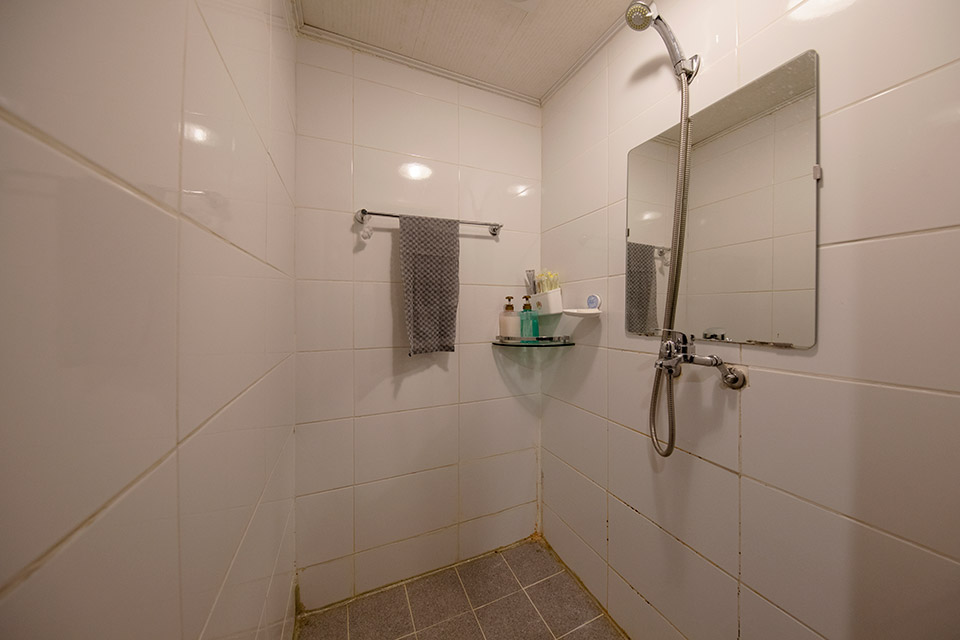 성남역,서현역,이매역에 위치한 아로마, 스웨디시 서비스 가능 퀸테라피 시설