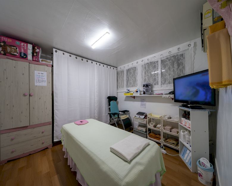 주변 한국마사지 추천 매장 아로마테라피의 전체적인 인테리어 모습