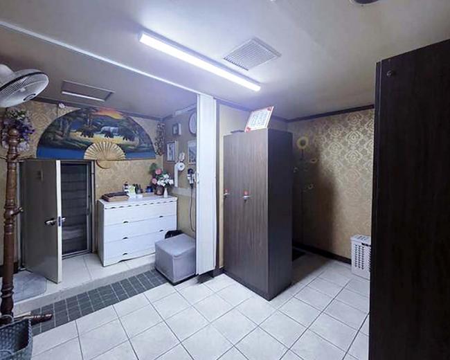 태국마사지 서비스가 제공되는 상남동 타이전통황실마사지 매장 내부 사진