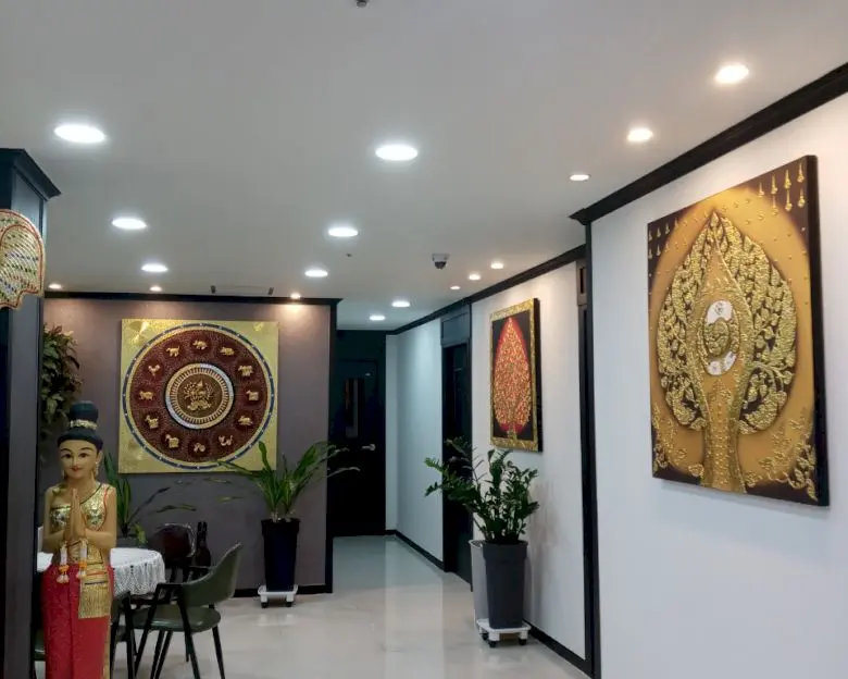 수월동 태국마사지 전문 락타이마사지의 깔끔하고 정돈된 내부 전경