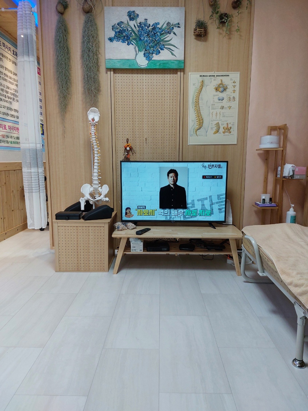 풍암동 한국관리사 마사지샵 정테라피의 쾌적한 관리실 내부 모습