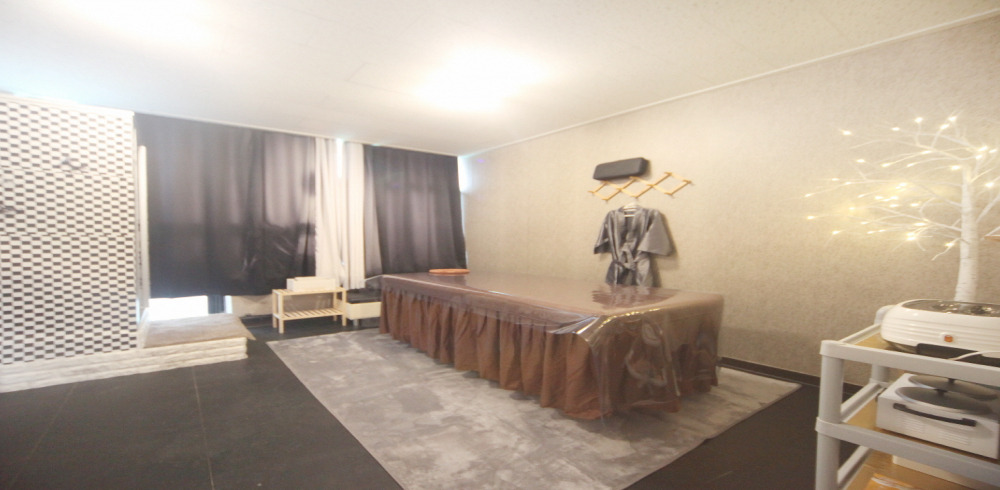 진사리 한국관리사 마사지샵 힐링테라피의 쾌적한 관리실 내부 모습