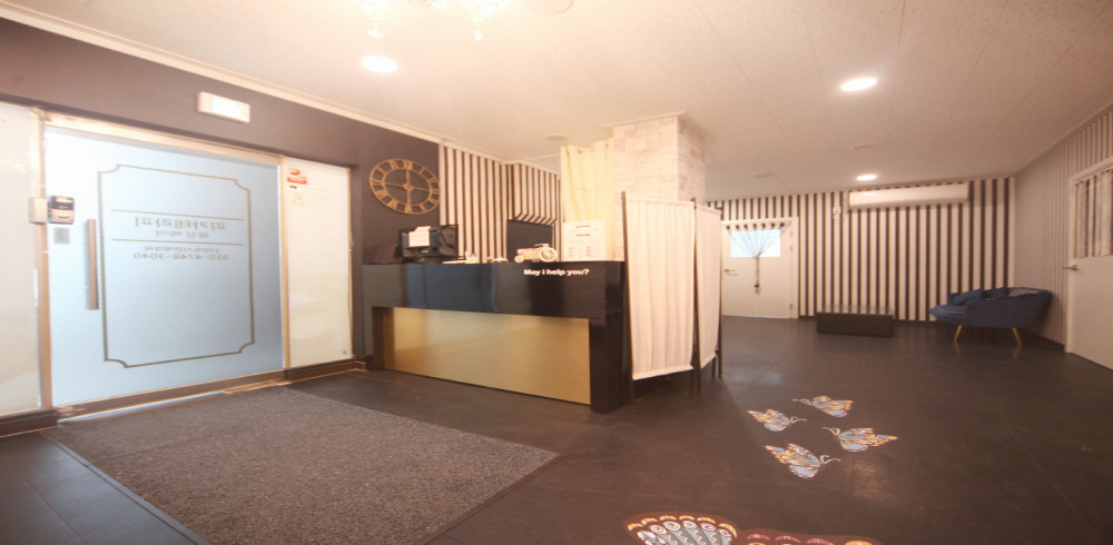 진사리 인근 아로마, 건식/스포츠, 스웨디시 서비스가 제공되는 힐링테라피의 전체 시설