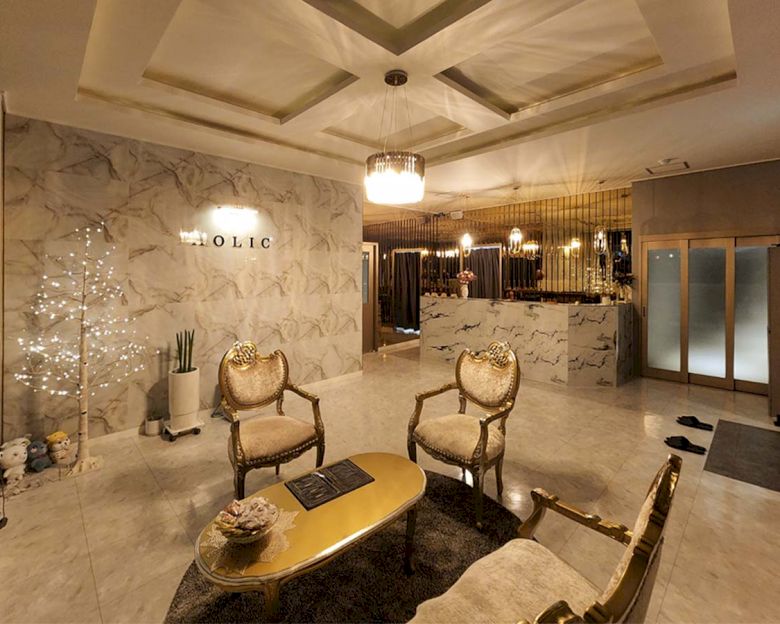 홀릭 - 삼산동 태화강역 인근 주차가능, 샤워가능, 커플실, 단체예약, 남/여공용샵 완비된 마사지 시설