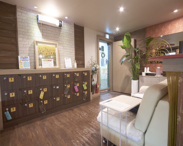 신반포역,내방역,고속터미널역에 위치한 아로마, 건식/스포츠, 커플관리, 풋케어 서비스 가능 세븐라이프 시설