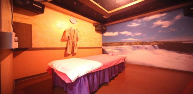 주변 중국마사지 추천 매장 중국전통황실아로마의 전체적인 인테리어 모습