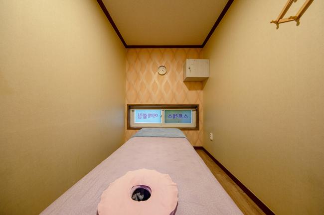 중국마사지 서비스가 제공되는 삼산동 황실바디앤풋 매장 내부 사진