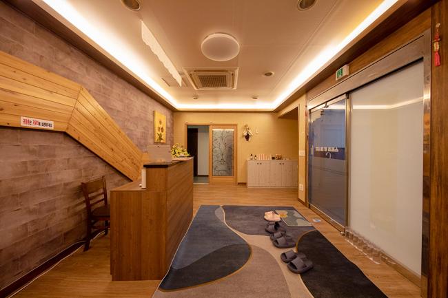 중국마사지 서비스가 제공되는 삼산동 황실바디앤풋 매장 내부 사진