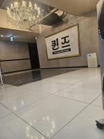 퀸즈테라피 - 둔산동 갈마역,시청역,월평역,정부청사역,탄방역 인근 스웨디시 전문 마사지 매장 전경