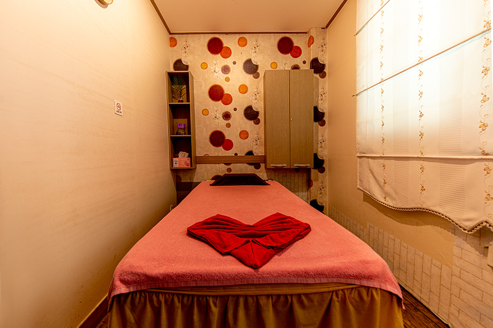 탄현역 주변 정테라피 매장 주요 시설 및 인테리어 사진