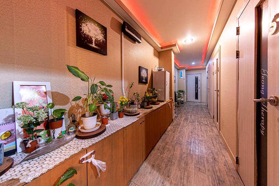 탄현역에 위치한 타이, 아로마 서비스 가능 정테라피 시설