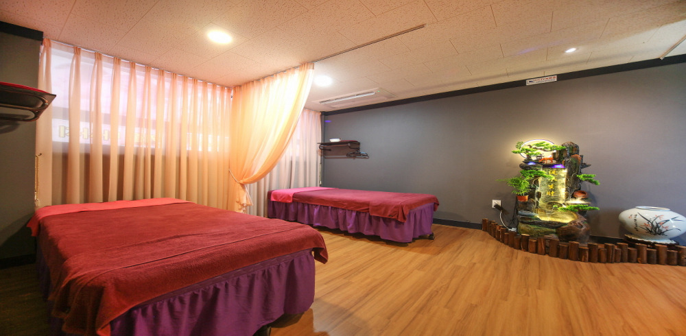 능평동 인근 아로마, 건식/스포츠, 커플관리, 풋케어 서비스가 제공되는 수기명가마사지의 전체 시설