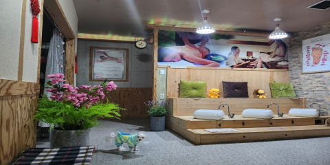 중국마사지 서비스가 제공되는 신안동 수중국전통테라피 매장 내부 사진
