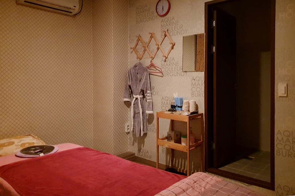 신안동 인근 마사지 잘하는 곳 수중국전통테라피 청결하게 관리된 내부 시설