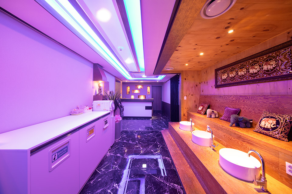 중국마사지 관리 전문 마사지 매장 힐링테라피 내부 공간