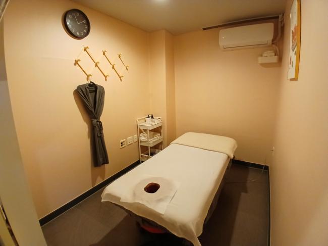 마곡동 중국관리사 마사지샵 약손마사지의 쾌적한 관리실 내부 모습