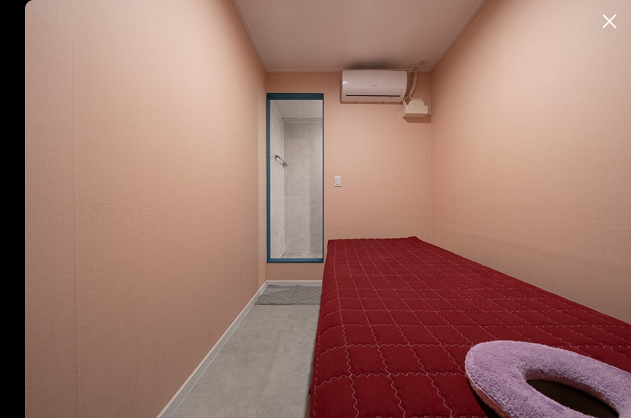 스웨디시 서비스가 제공되는 정왕동 해피테라피 매장 내부 사진