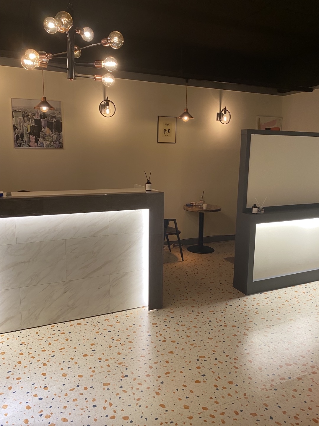 TOILET스포츠마사지 - 온천동 동래역,사직역,미남역 인근 한국마사지 전문 마사지 매장 전경