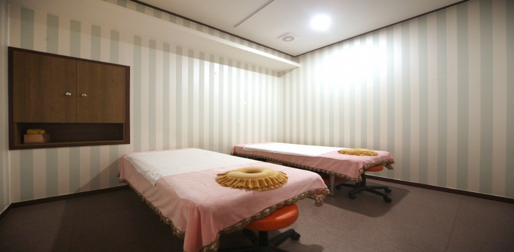 주변 중국마사지 추천 매장 황제아로마의 전체적인 인테리어 모습