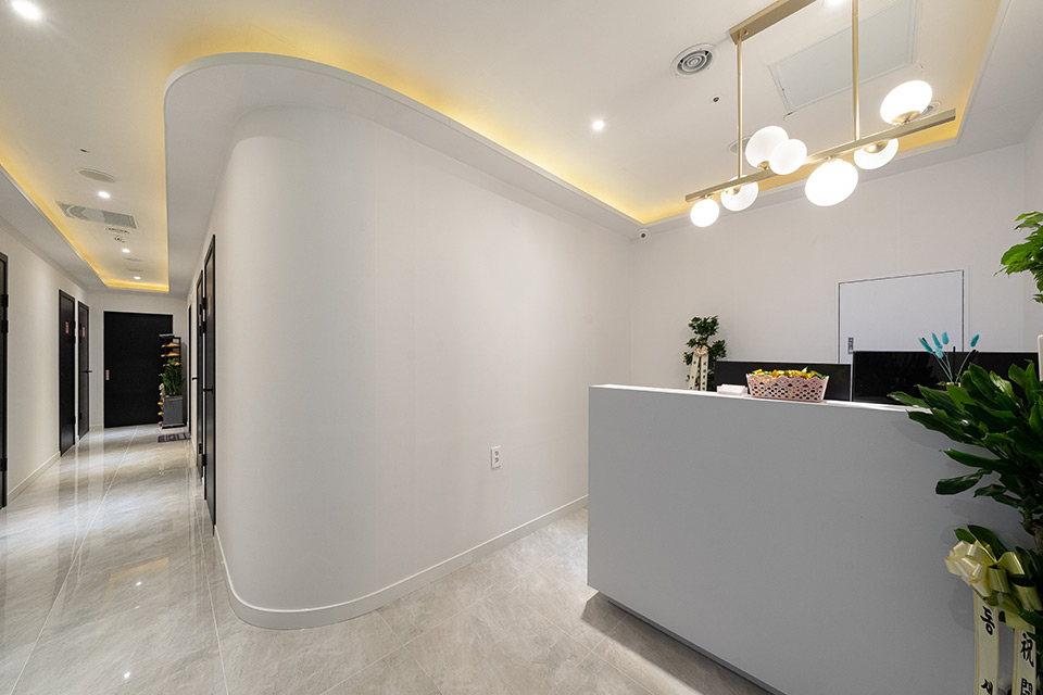 평촌역 주변 스웨디시 추천 매장 오늘마사지의 전체적인 인테리어 모습