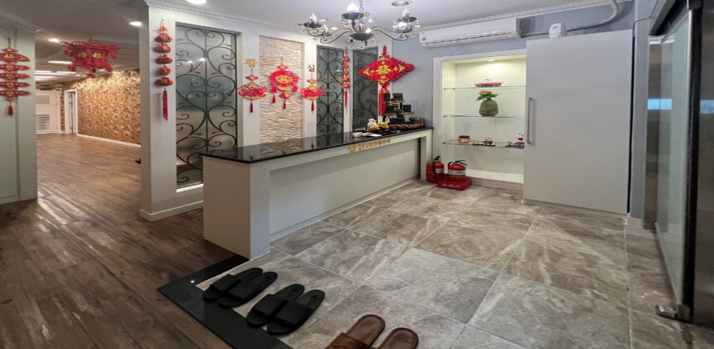 월평역,갈마역,탄방역,시청역,정부청사역 주변 중국마사지 추천 매장 황실중국전통마사지의 전체적인 인테리어 모습