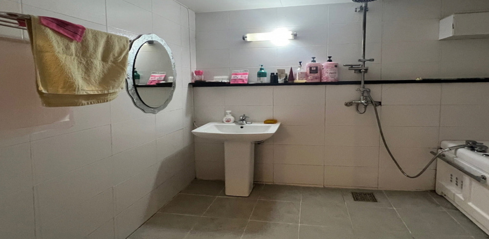 황실중국전통마사지 - 둔산동 월평역,갈마역,탄방역,시청역,정부청사역 인근 주차가능, 24시간, 샤워가능, 커플실, 수면가능, 단체예약, 남/여공용샵 완비된 마사지 시설