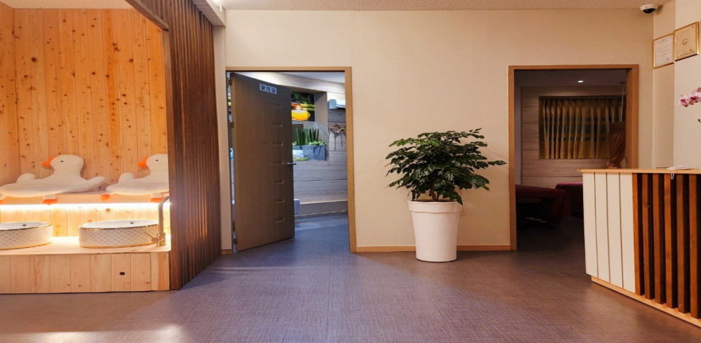 중문동 인근 아로마, 건식/스포츠, 풋케어 서비스가 제공되는 중문아로마의 전체 시설