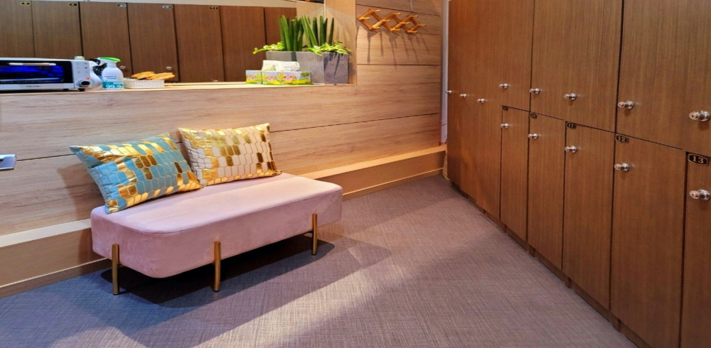 중문동 한국마사지 전문 중문아로마의 깔끔하고 정돈된 내부 전경