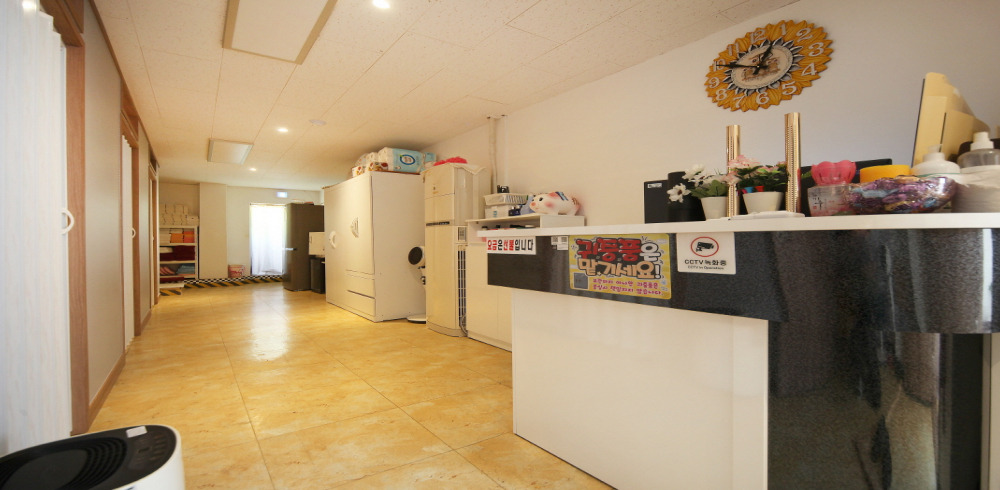 명품마사지 - 장안동 장한평역 인근 한국마사지 전문 마사지 매장 전경