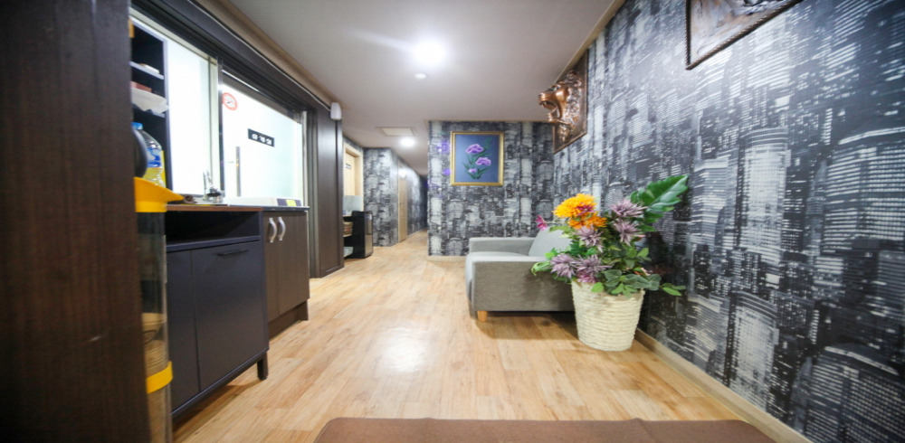 구리역 주변 태국마사지 추천 매장 헤라힐링테라피의 전체적인 인테리어 모습