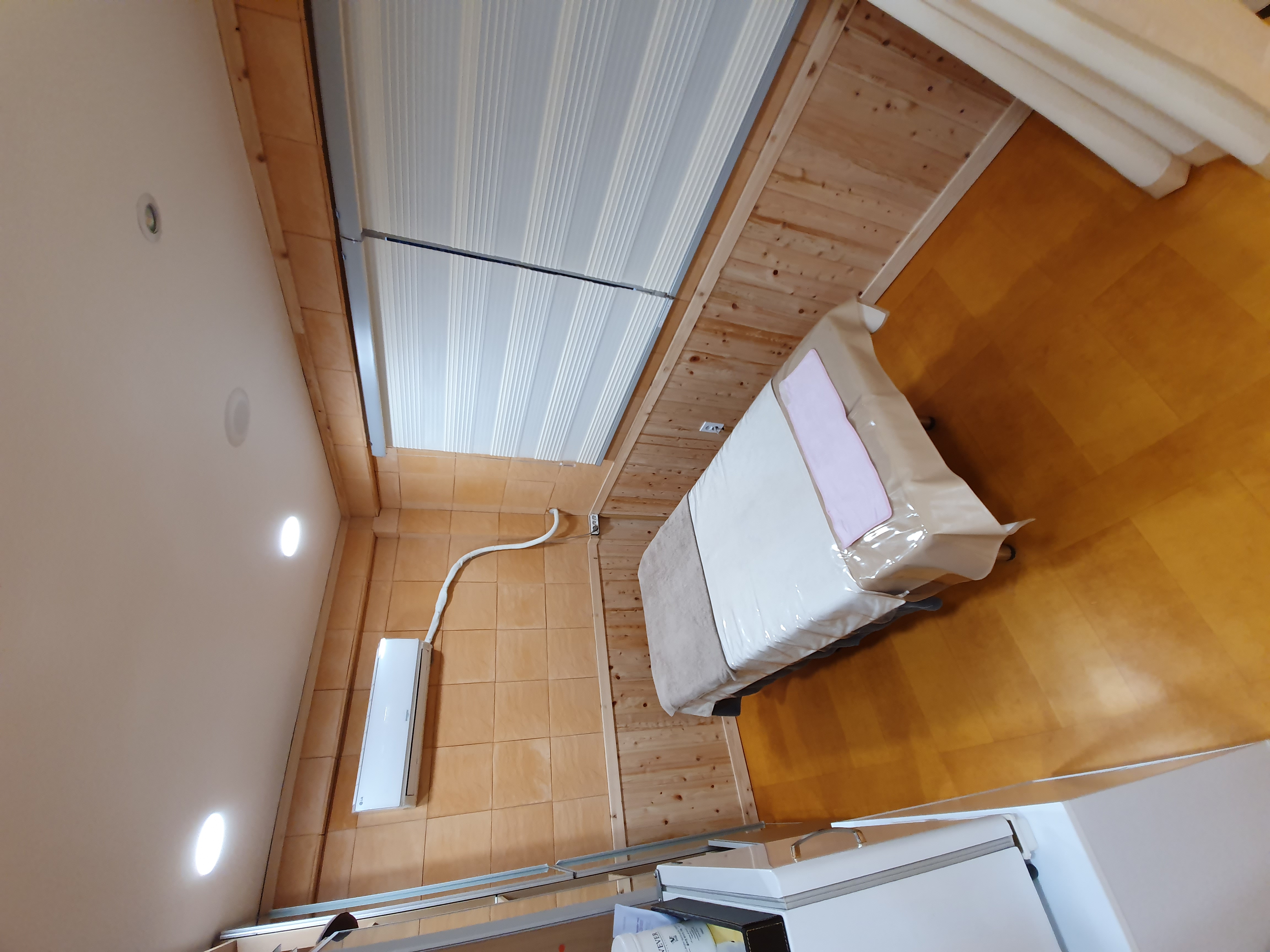 성수역,뚝섬유원지역,건대입구역,어린이대공원역 주변 산전/산후 추천 매장 리안테라피의 전체적인 인테리어 모습