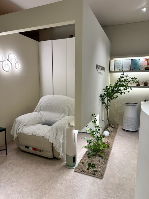 주변 산전/산후 추천 매장 퀸덤의 전체적인 인테리어 모습