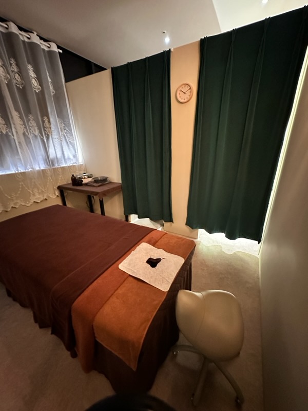 주변 산전/산후 추천 매장 퀸덤의 전체적인 인테리어 모습