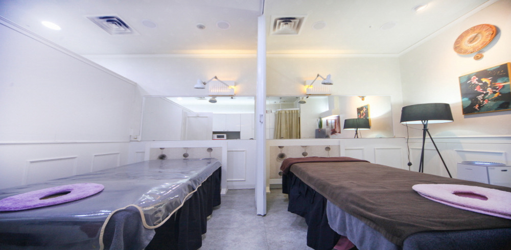 한국마사지 서비스가 제공되는 도곡동 참몸수기테라피 매장 내부 사진