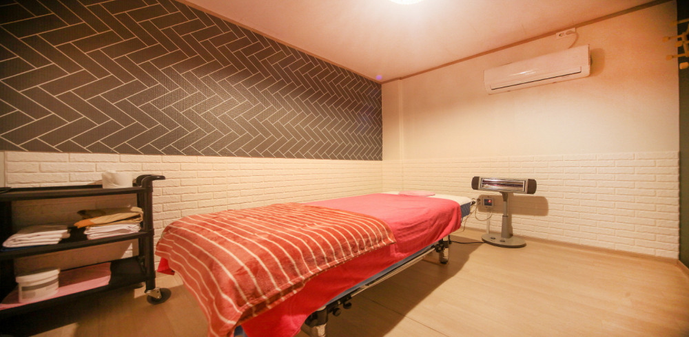 읍내동 중국마사지 전문 중국림프아로마의 깔끔하고 정돈된 내부 전경