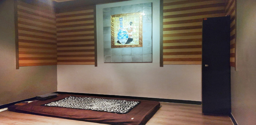 치평동 태국마사지 전문 오감타이의 깔끔하고 정돈된 내부 전경