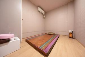 쉼표테라피 - 영통동 망포역 인근 태국마사지 전문 마사지 매장 전경