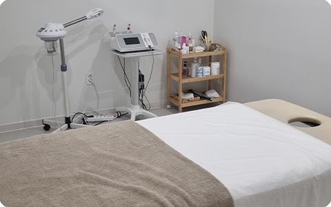 냉림동 인근 마사지 잘하는 곳 더바른뷰티 청결하게 관리된 내부 시설