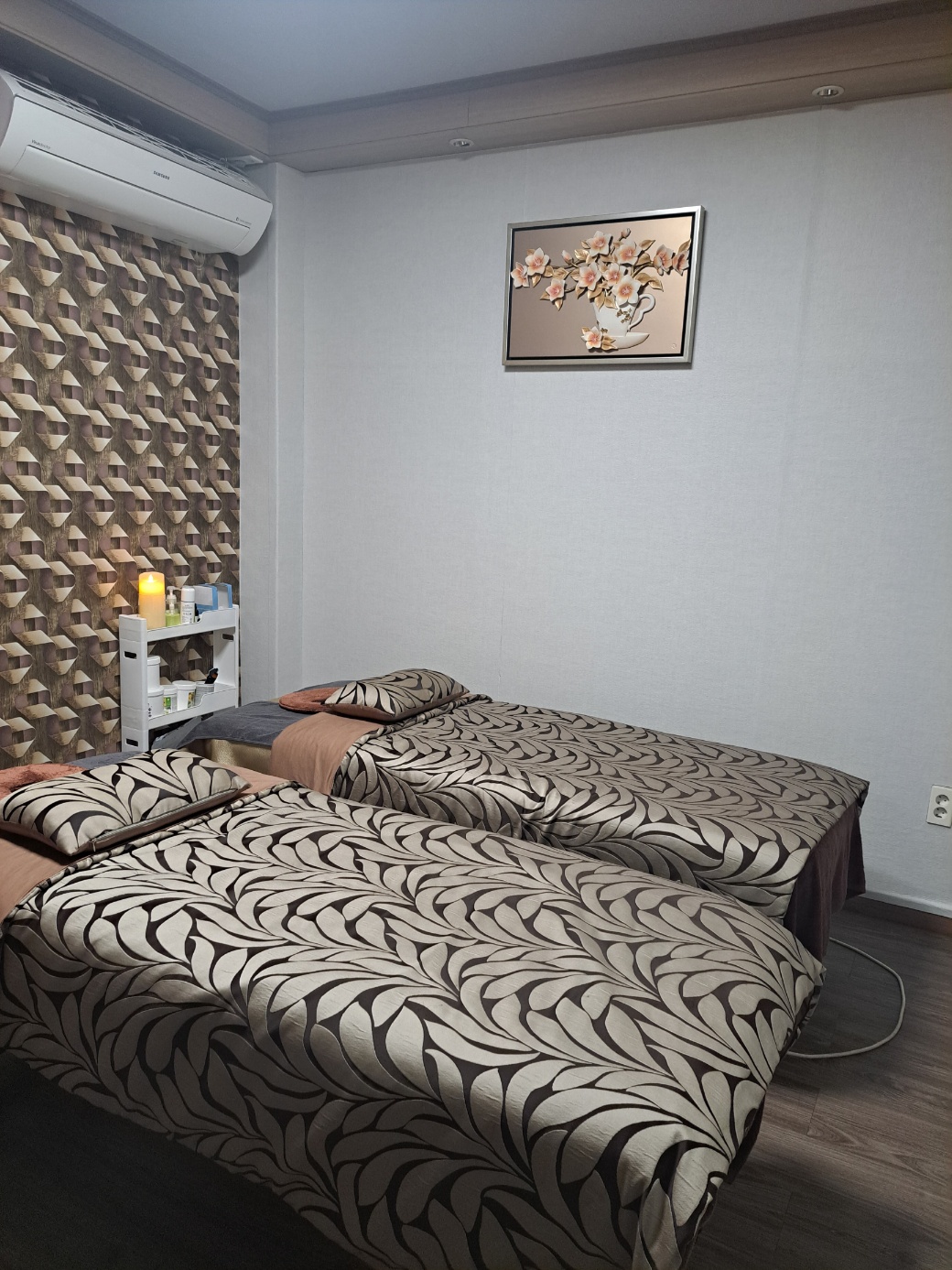 망포역 인근 한국관리사 마사지 전문 황후애스킨케어의 아늑한 내부 시설 안내