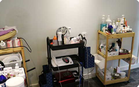 범어리 산전/산후 전문 the예쁨의 깔끔하고 정돈된 내부 전경