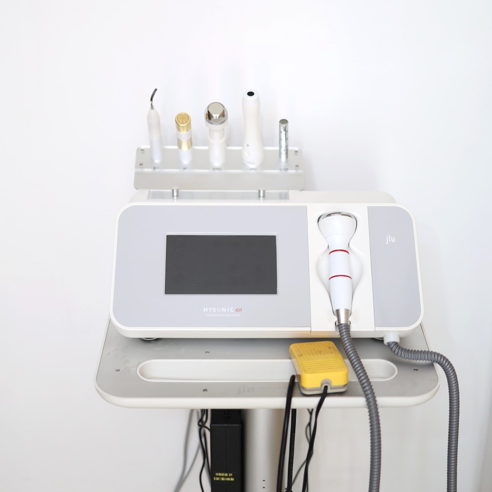성화동 주변 로움에스테틱 매장 주요 시설 및 인테리어 사진