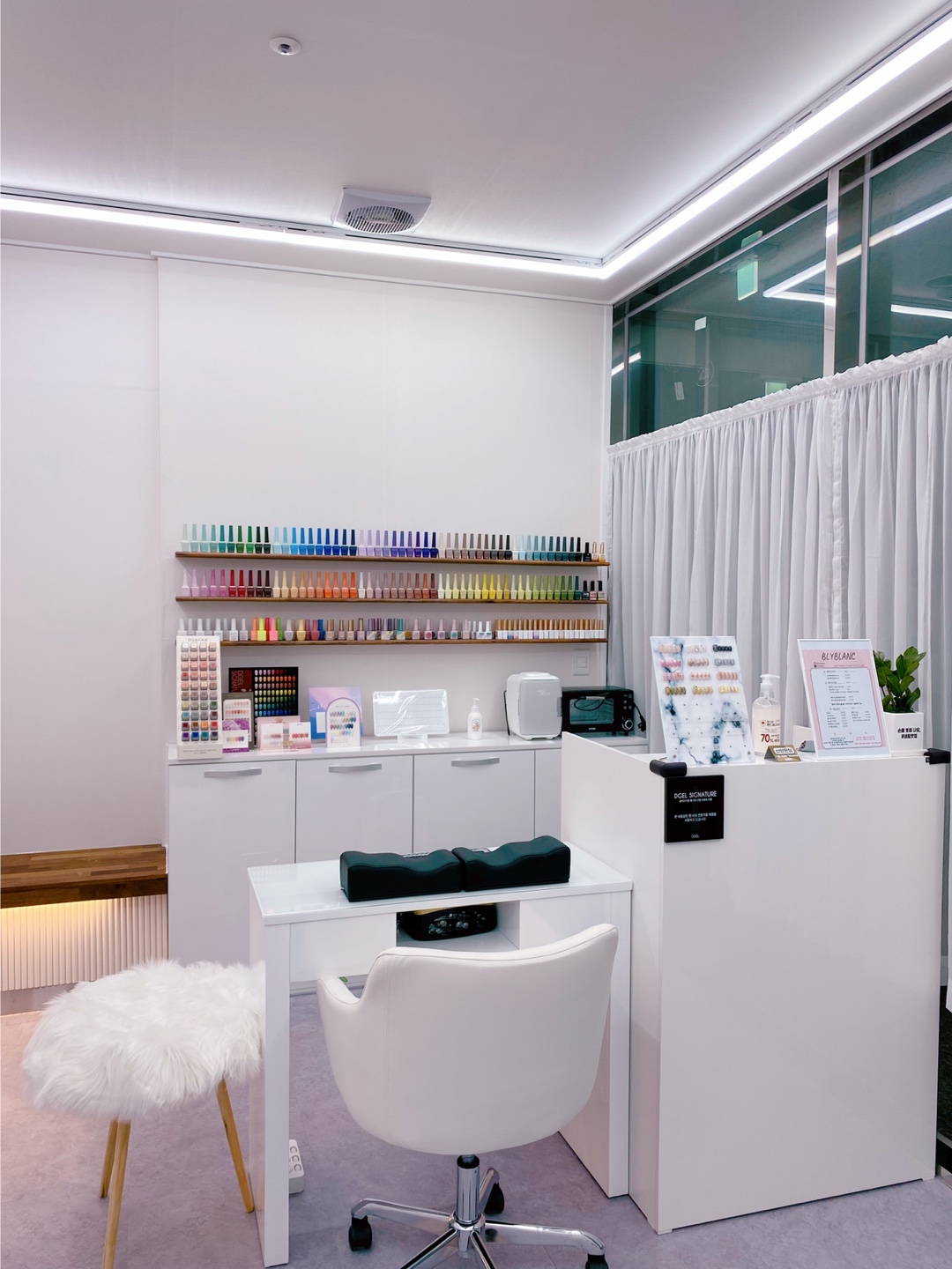 진에스테틱 - 서동 인근 산전/산후 전문 마사지 매장 전경