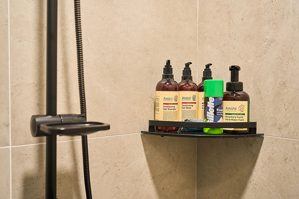 신사동 스웨디시 전문 블랙로즈스웨디시의 깔끔하고 정돈된 내부 전경