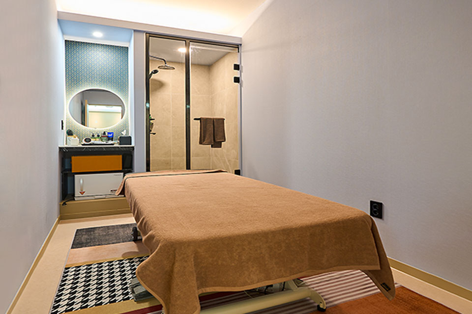 신사동 블랙로즈스웨디시 - 스웨디시 관리를 위한 최적의 힐링 공간