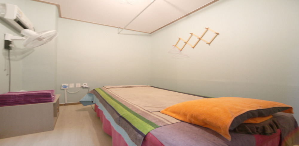 용이동 주변 약손마사지 매장 주요 시설 및 인테리어 사진