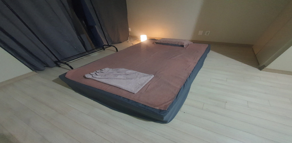 화명역 인근 마사지 잘하는 곳 쏭타이 청결하게 관리된 내부 시설