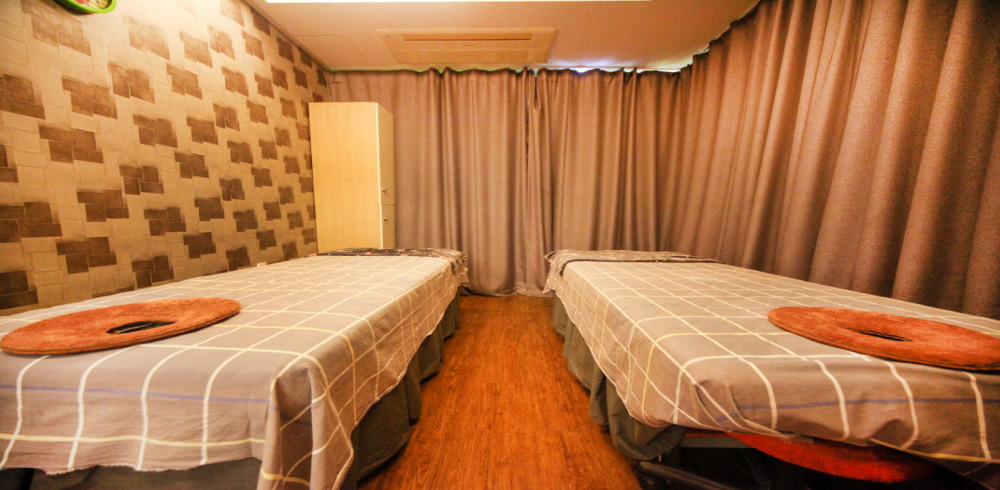 마북동 중국관리사 마사지샵 수중국정통마사지 의 쾌적한 관리실 내부 모습