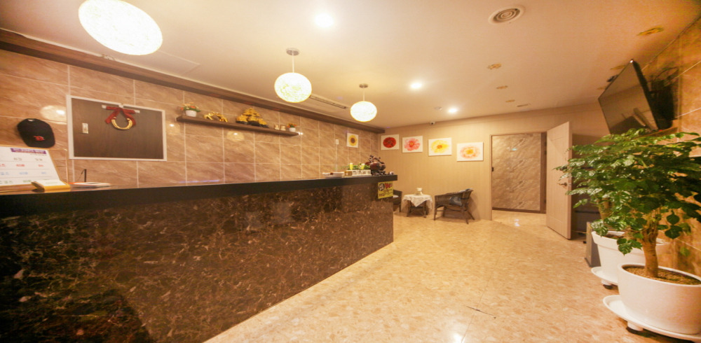 힐링테라피 - 상동 상동역 인근 스웨디시 전문 마사지 매장 전경